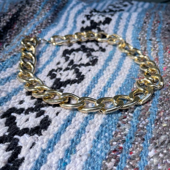 Vintage Gold Tone Curb Chain Necklace - Picture 7 of 8